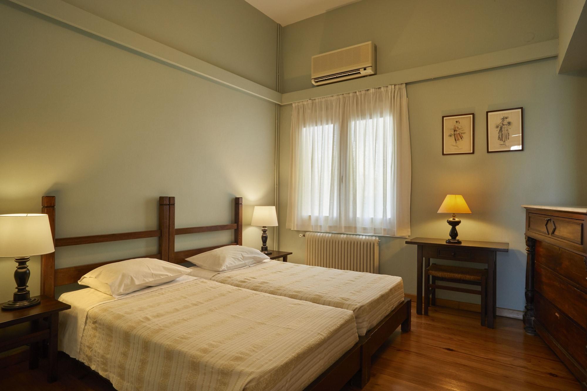 Doma Hotel Chrissi Akti Chania Exterior foto