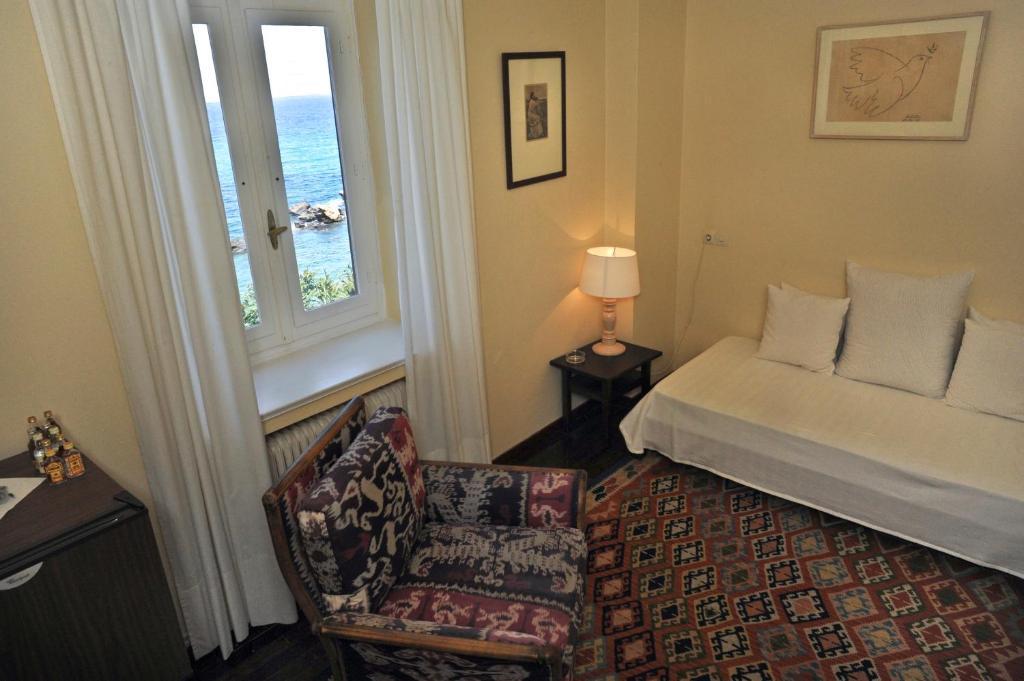 Doma Hotel Chrissi Akti Chania Exterior foto